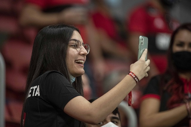 意甲-图拉姆梅开二度基恩破门 尤文2-2佛罗伦萨.